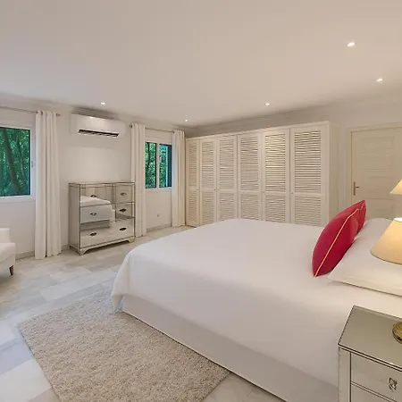 Villa In Palm Tree Plantation, Near The Beach. Marbella