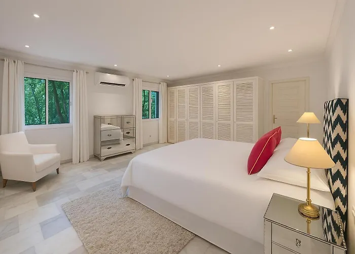 Villa In Palm Tree Plantation, Near The Beach. Marbella